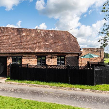 Country Cottage 2Br With Hot Tub And Tennis Court Chiddingly Exterior photo